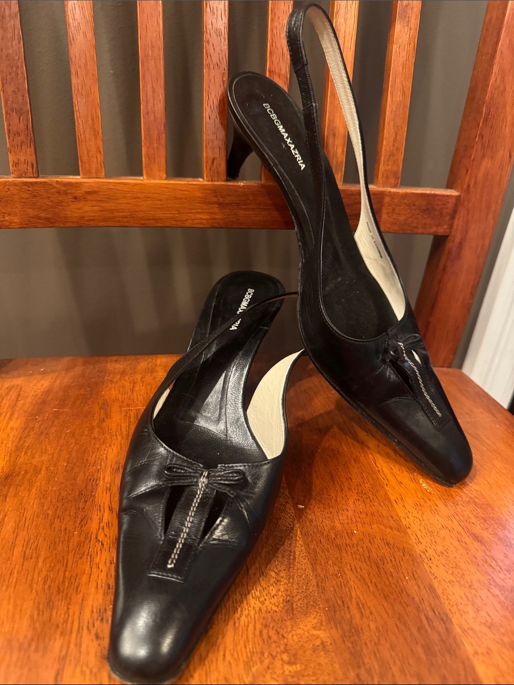 BCBGMaxAzria Black Leather Slingback Pointed Toe Heels with Bow Detail